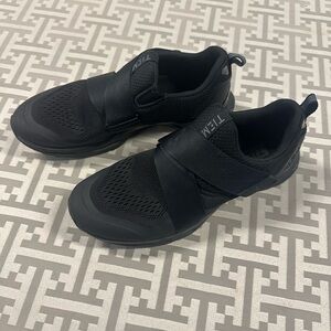 TIEM Women's Slipstream Cycling Shoes - All Black